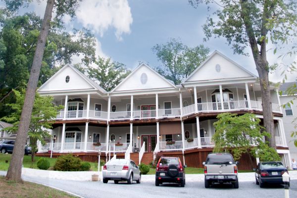 Hotel ACORN HILL LODGE (Lynchburg)